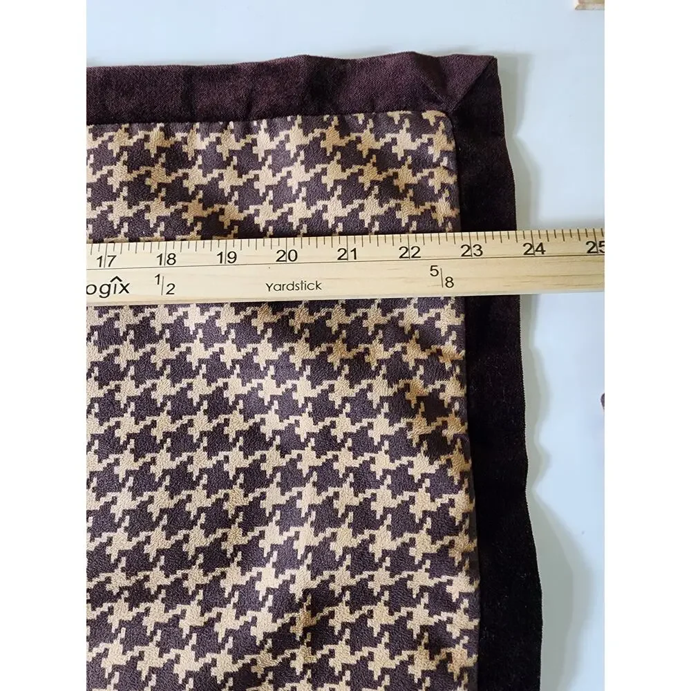 Z GALLERIE Neutral Tan Houndstooth KING Pillow Shams - Set of 2